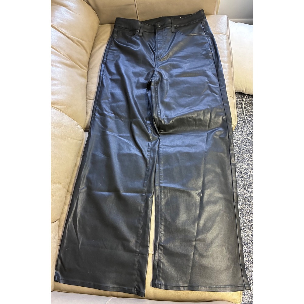 Chicos Faux Leather Wide Leg Pants Black Size 2R US 12R Matte Coated 5-Pocket